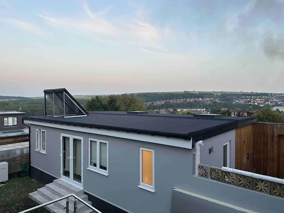 Private Holiday Home, Great Location Brighton